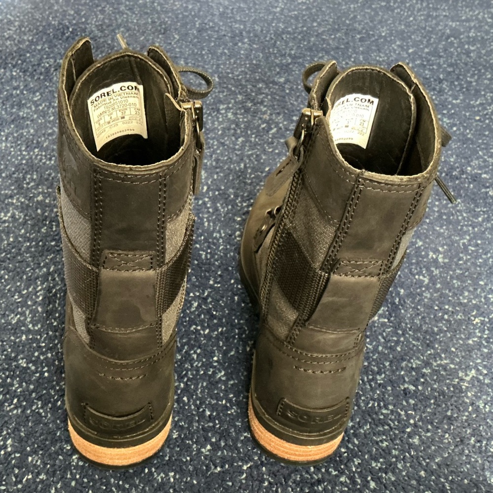 Sorel Emelie Conquest Boots - Picture 3 of 6